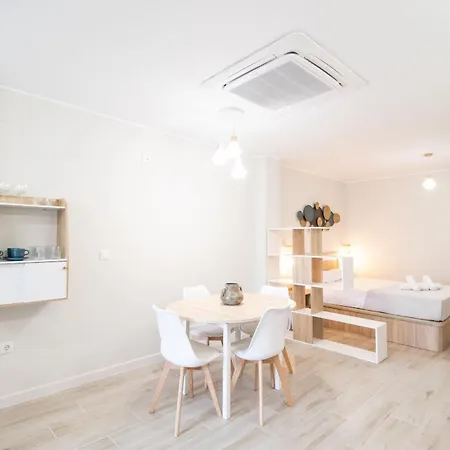 Nautical Flats By Concept Apartment *